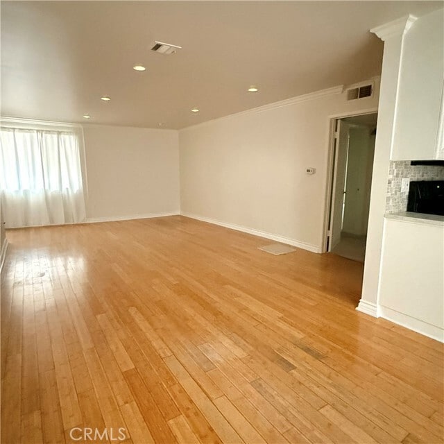 Photo - 12801 Moorpark St Unit 106