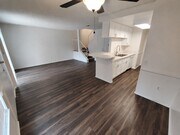 Photo - 4879 Jackson St