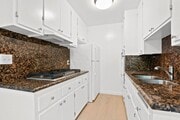 Photo - 1550 S Saltair Ave Unit 2