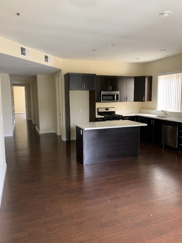 Photo - 14206 Riverside Dr Unit 101