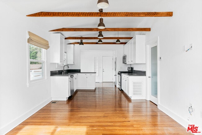 Photo - 6217 Poppy Peak Dr