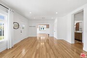 Photo - 137 E Ave 43