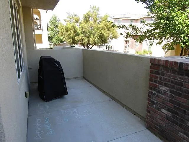 Photo - Beautiful Valencia Townhome in Desirable West Creek Community