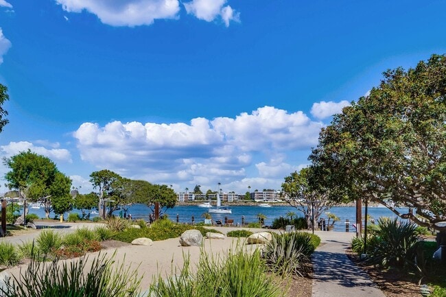 Photo - Mariners Village