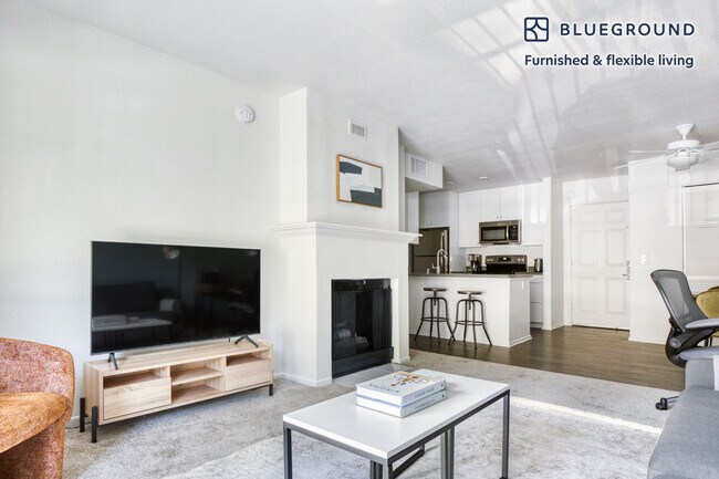 Photo - 3654 Barham Blvd Unit FL3-ID788