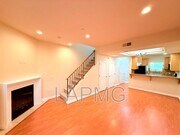 Photo - 12217 Moorpark St