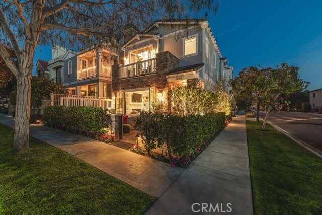 Photo - 700 Acacia Ave