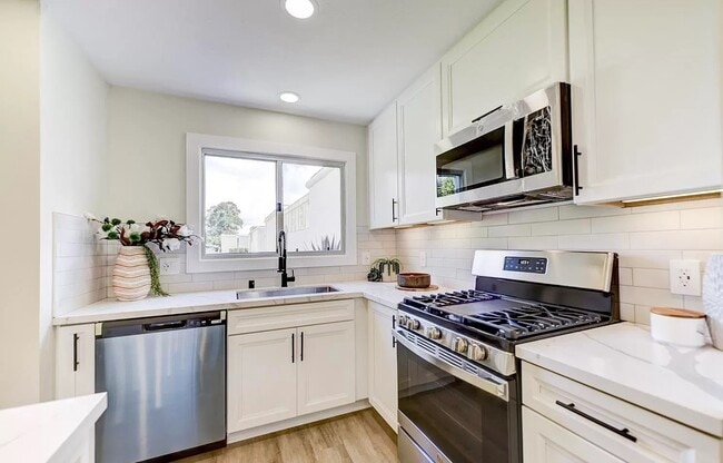 Photo - Spacious Home Designed for Comfortable Living Unit 12