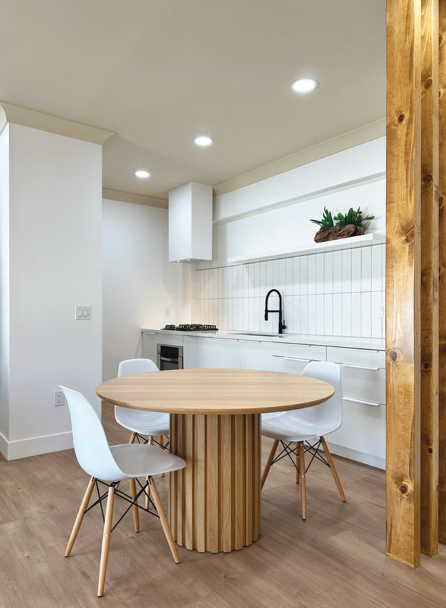 Photo - 1445 Tamarind Ave