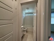 Photo - 5756 Spring St