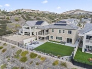 Photo - "Spacious Santa Clarita Sanctuary: 4-Bedro...