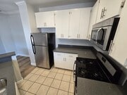 Photo - 2107 N Beachwood Dr Apartment Unit 205