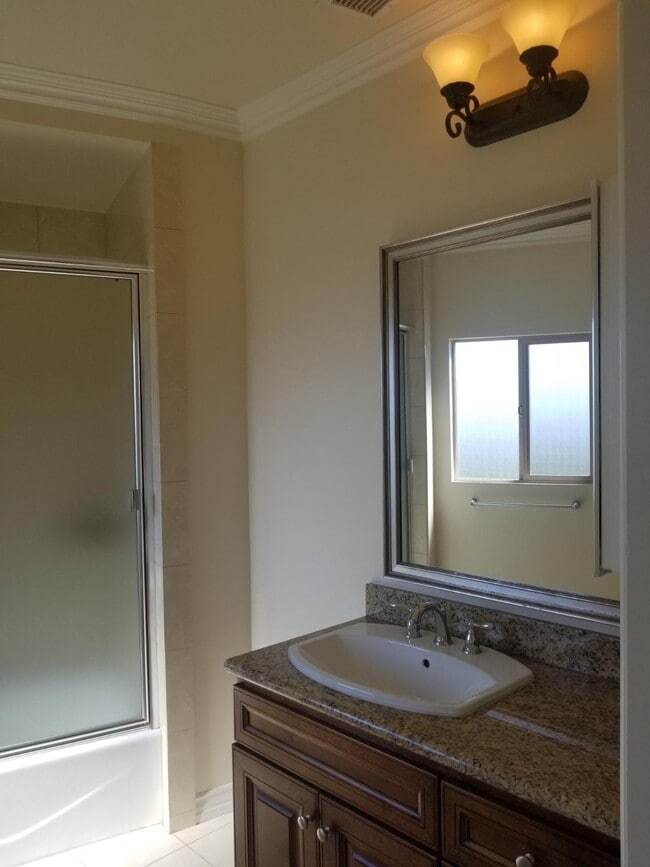 Photo - Villa Seville