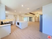 Photo - 2000 San Ysidro Dr