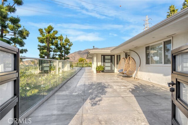 Photo - 2461 Allanjay Pl