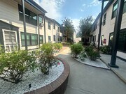 Photo - 15046 Dickens St Apartments Unit B
