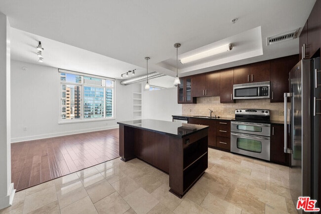 Photo - 717 W Olympic Blvd Unit 1605