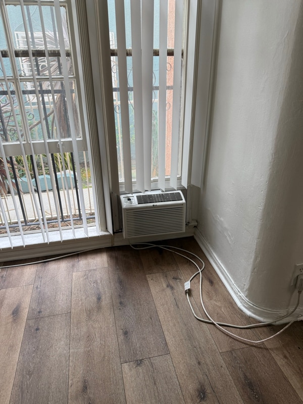 Photo - 1781 Orchid Ave