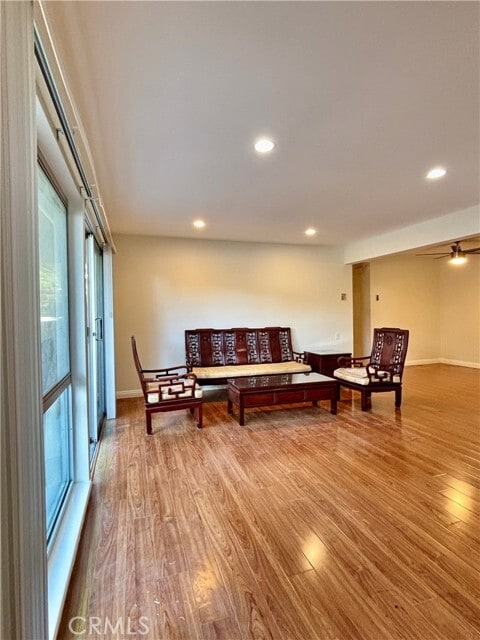 Photo - 2106 Via Mariposa E