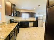 Photo - 708 Tularosa Dr House