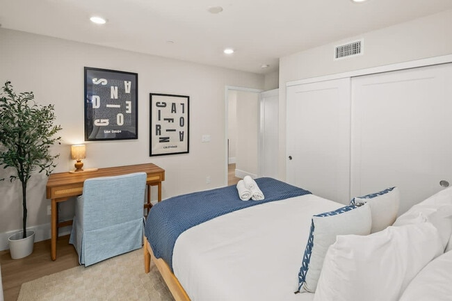 Photo - 250 Chinquapin Ave Unit SI ID1553430P