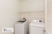 Photo - ***4 BED 3.5 BATH***TRI-LEVEL CONDO***GARA... Unit 111
