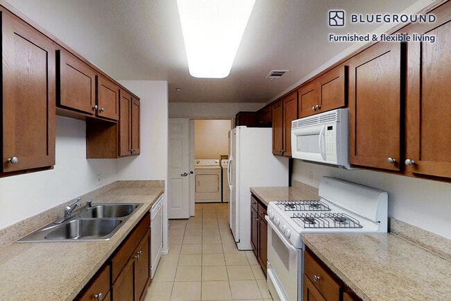 Photo - 29128 Oak Creek Ln Unit SI FL2-ID4419A