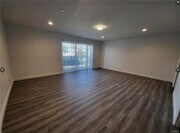 Photo - 14614 Vanowen St