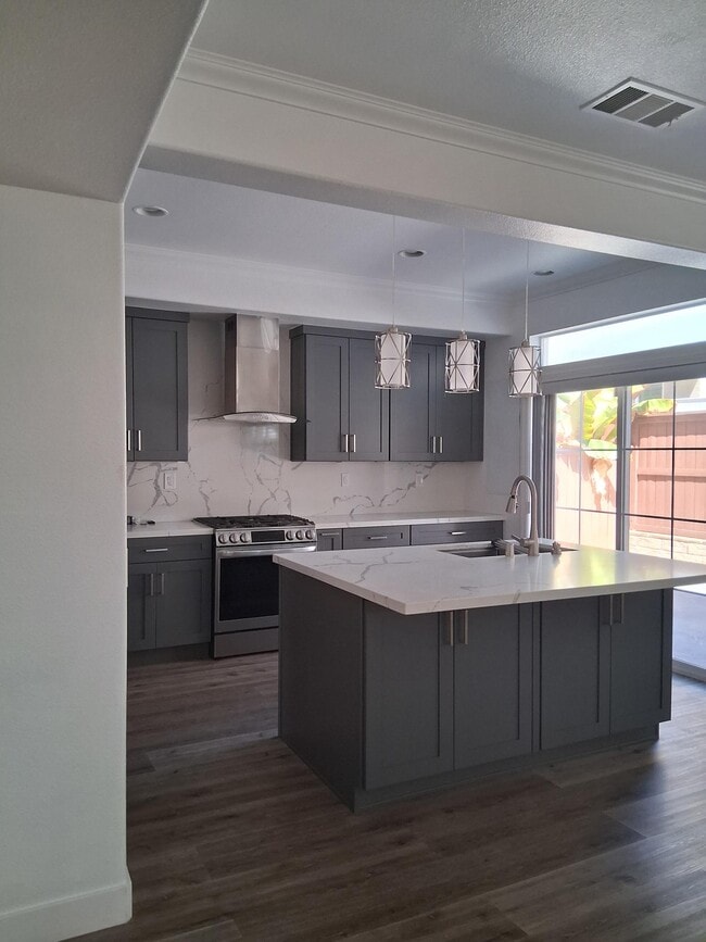 Photo - 9204 S Nobel Way