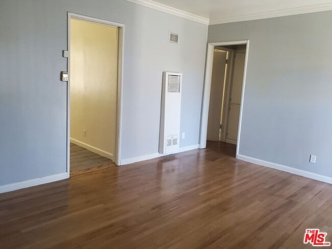 Photo - 1059 S Norton Ave Condo Unit 5
