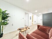 1BR, 1BA - 415SF - Living Room - 4252 Whittier Blvd.- SIOF