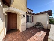 Photo - FOR LEASE: Stunning expansive 3 Bedroom Re... House