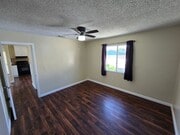 Photo - 524 W Greenwood Ave Apartment Unit 2