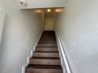 Photo - 410 E 105th St