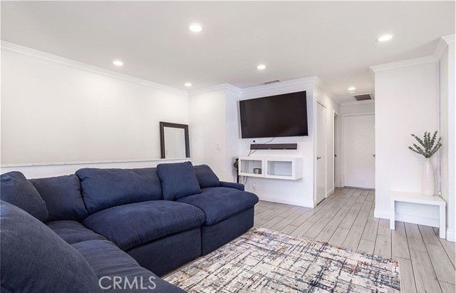 Photo - 13095 Hubbard St