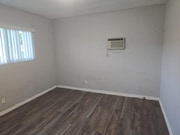 Photo - 9572 Maureen Dr Unit 1