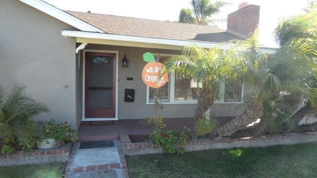 Photo - Old Towne Orange, Hardwood floors, Single Story House 3BR 2BA 2 car garage