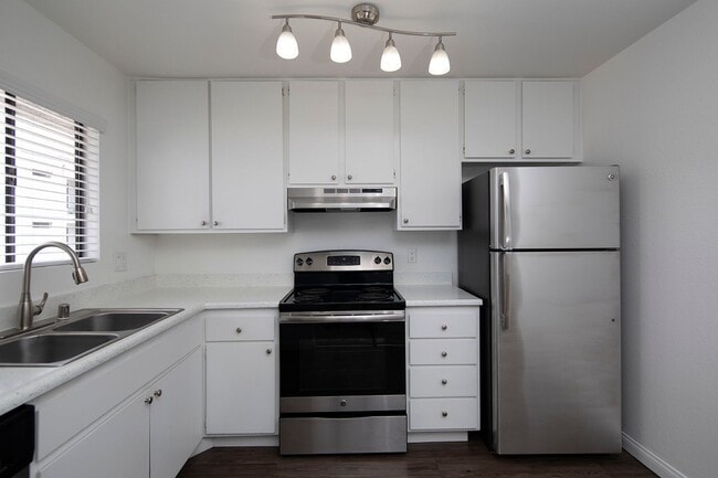 Photo - Bridgeview Apartments