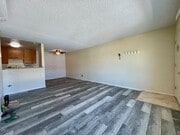 Photo - 12716 Lakeshore Dr