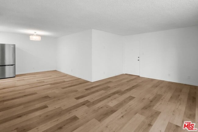 Photo - 1114 12th St Unit 103