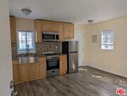 Photo - 613 E 83rd St House