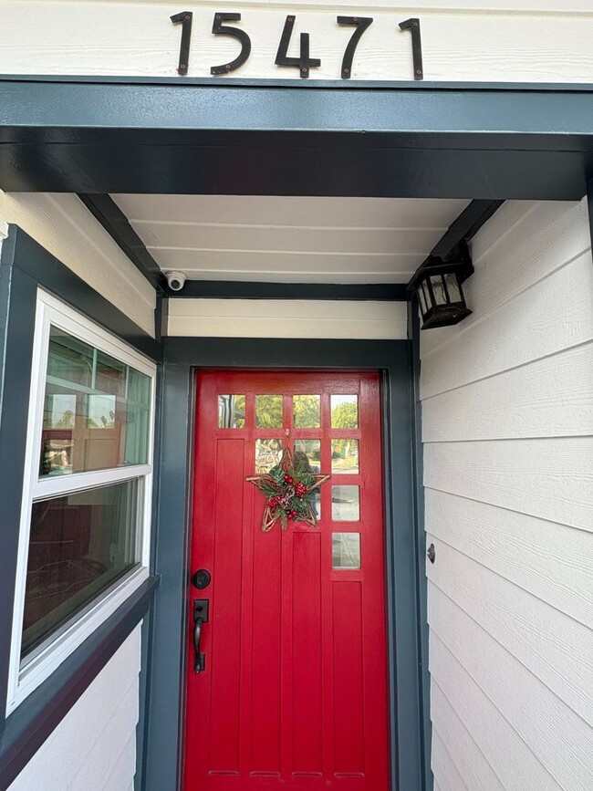 Photo - Remodeled Craftsman style 3 bedroom (with 4th office/bedroom), 3 bathroom home - this is NOT your...