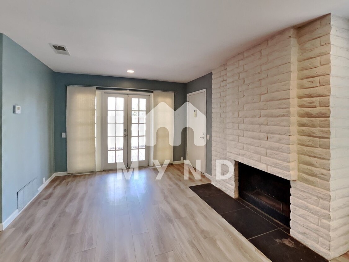 3D Tour - 7732 Camino Noguera Condo