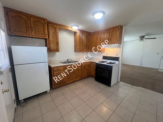 Photo - 28188 Apache Ave Unit A
