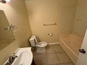 Photo - 812-818 E Fairway Dr Unit 812