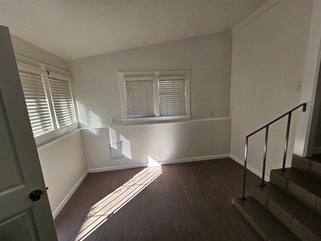 Photo - 4143 Jackson Ave