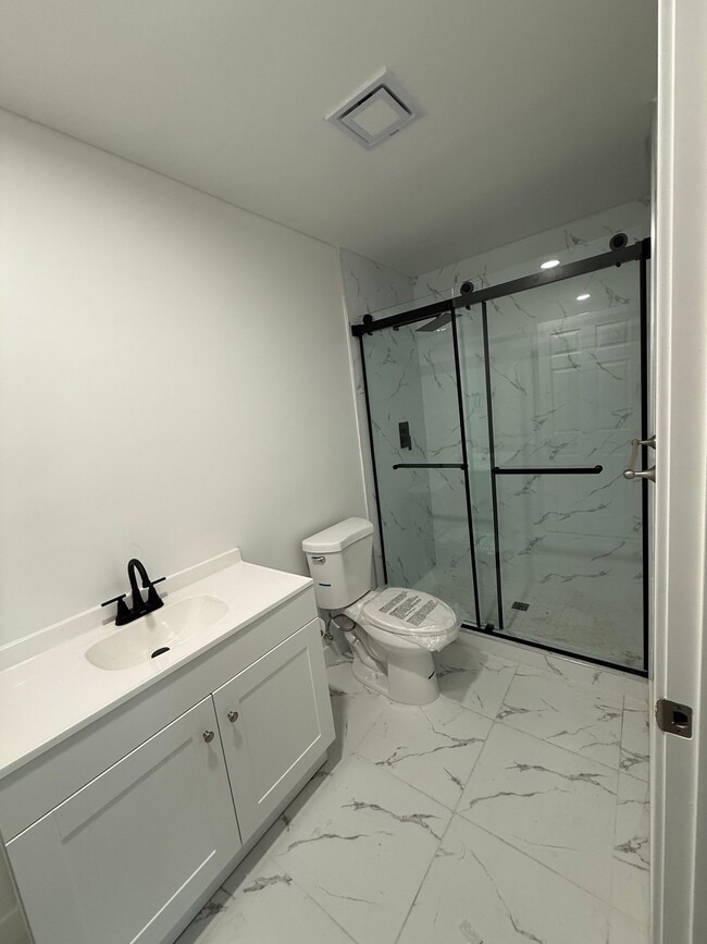 Photo - 8056 Darby Pl