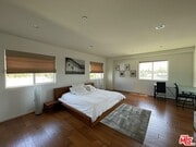Photo - 6061 Cashio St House
