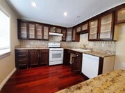 Photo - 7955 Vía Latina