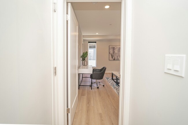 Photo - 2115 Holly Dr